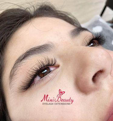 Classic wispy lashes done by Mini Beauty Eyelash