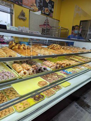 In addition to great old school selection they have outrageously good looking,kolache and biscuits