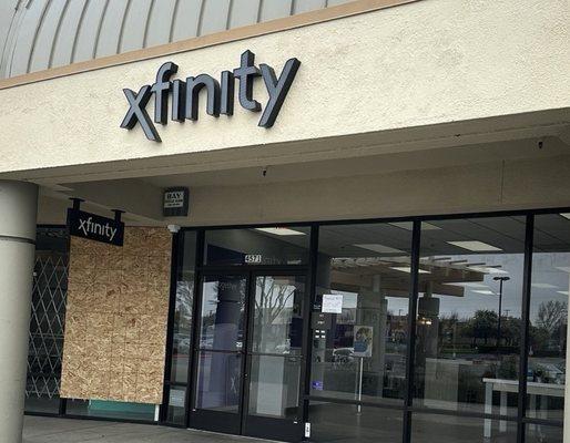 Xfinity Store by Comcast