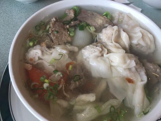 Wonton soup