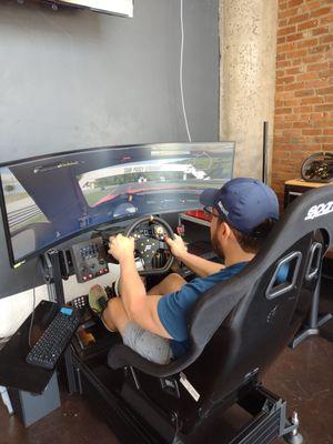 Race simulator