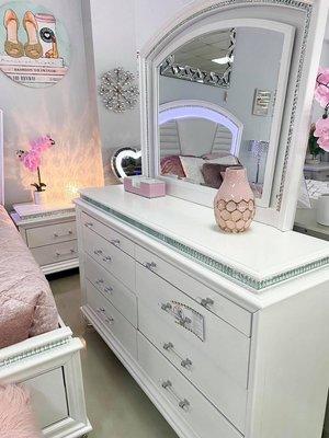 Bedroom Set