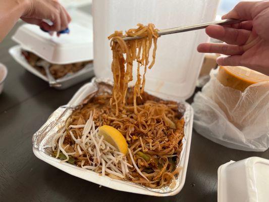 Pad Thai with Chicken