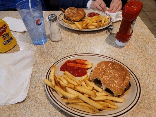 Burger & Fries