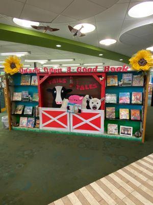 Library reading display