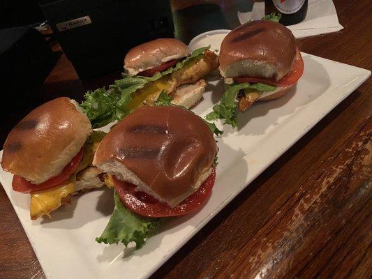 Buffalo chicken sliders