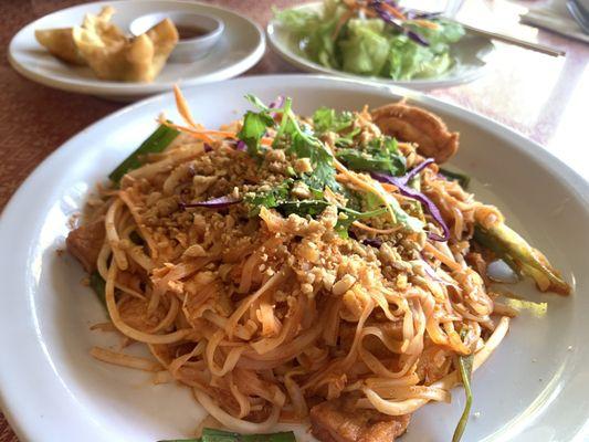 Lunch special Pad Thai with side salad and crab puff 9/24/21