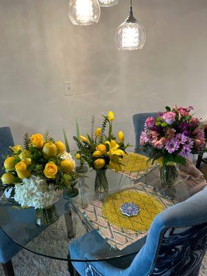 Flower arrangements from Urban Florist support our local, minority owned great businesses.