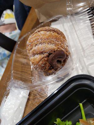 Chocolate cruffin