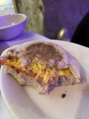 Egg cheese tomato English muffin