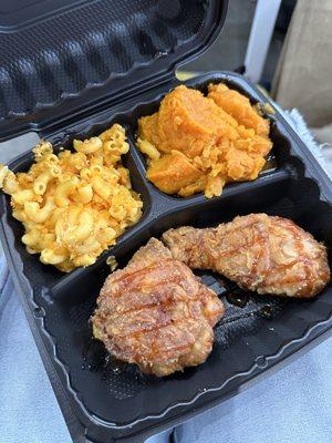 Chicken + Mac & Cheese + Yams (I asked for a tiny bit of barbecue sauce on the chicken)