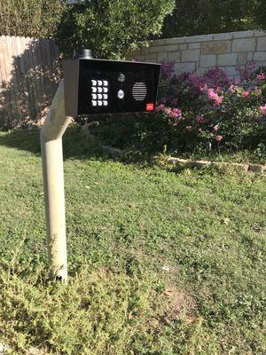 BFT Cellbox Prime -No longer need old phone line to have an intercom! -Uses 3G, Smartphone App for full control of your gate system!