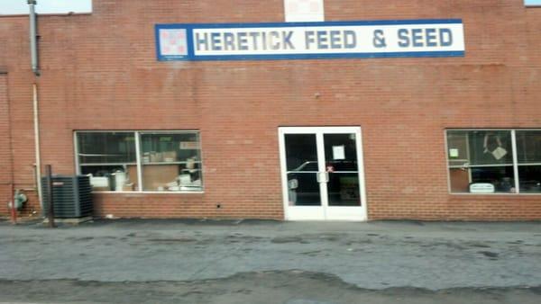 Heretick Feed & Seed