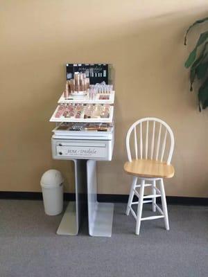 Jane Iredale cosmetics gallery