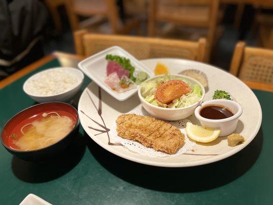 Pork cutlet & sashimi