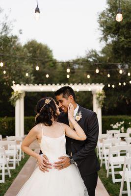 Chic bride and groom portrait | Sierra La Verne | Socal Wedding Venue