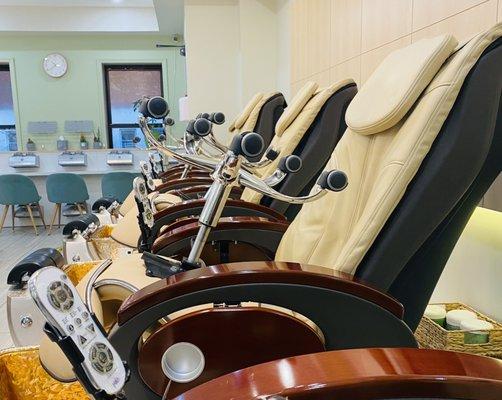 Pedicure chairs