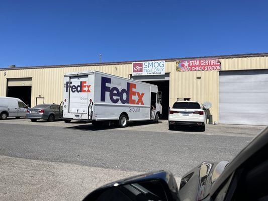 2020 FedEx truck