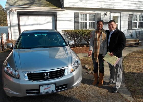 True customer service, Rolando Rengel personally delivers a new vehicle to a clients house!