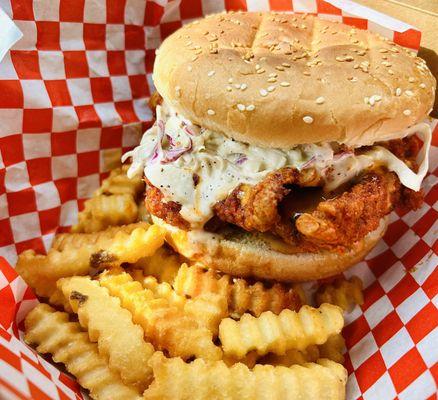 Boneless Chicken Sandwich - Spice Level Hot