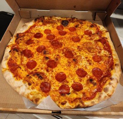 DELICIOUS pepperoni pizza