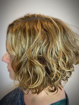 Defined curls and dimensional color by Rebecca.