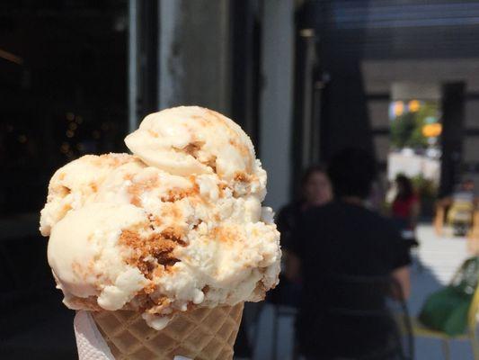 Speculoos dairy free baby cone