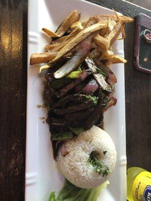 Lomo Saltado