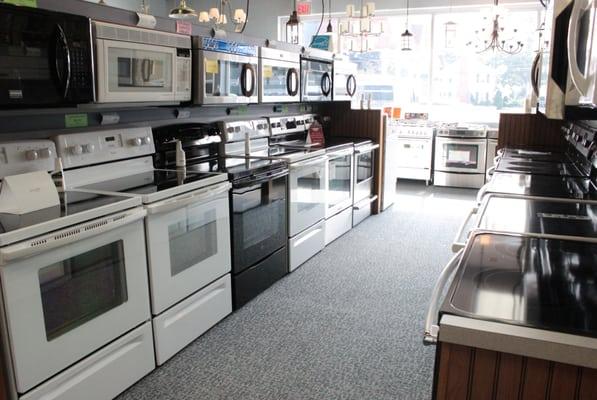 Wickford Appliance Pawtucket Showroom (207 Newport Avenue)