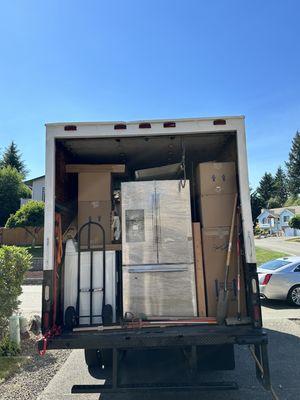 Photo of a truck that movers had who helped us move our house. Good guys , would recommend!