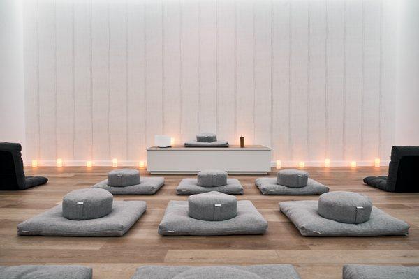 Inhale Room - Guided meditation classes