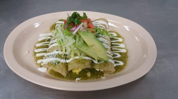 Enchiladas verdes yummy!