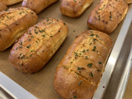 This is Korean style garlic bread. Sweet and savory. ;)