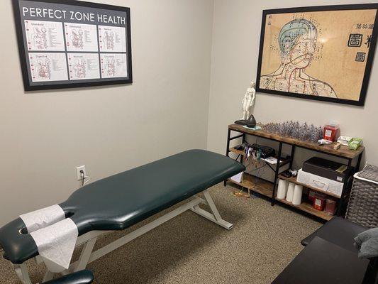 Therapeutic cupping and acupuncture in addition to chiropractic is so convenient to have all under one roof.