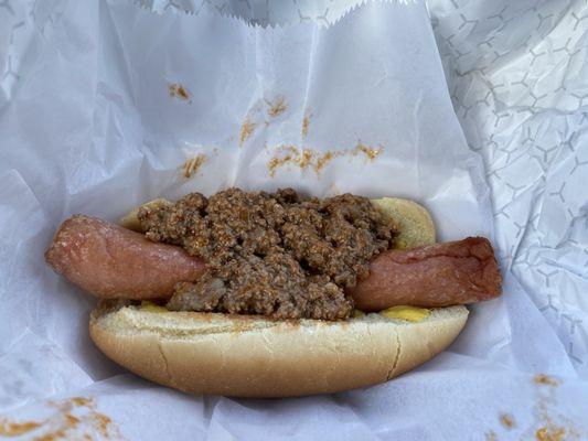 Chili and mustard dog