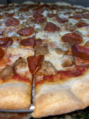 Sausage pepperoni pie