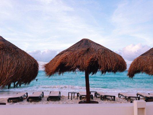 The Hyatt Ziva, Cancun. Imagine your honeymoon or destination wedding in this Caribbean paradise!