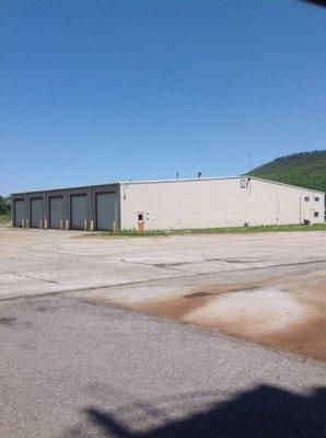 LEASED! Industrial - Corporate Pl