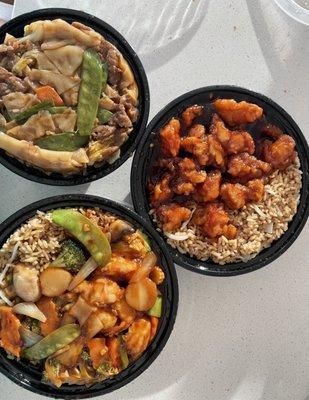 Top left - Small beef chow Fun, Top right - General Tso's Chicken, Bottom - shrimp with Shrimp W. Garlic Sauce