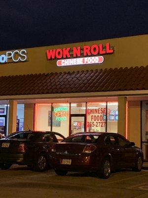 Wok N Roll