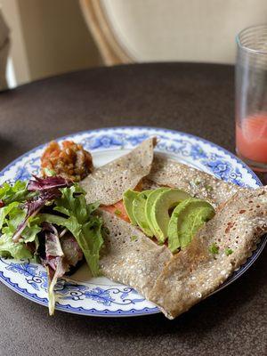 Crepes with salmon