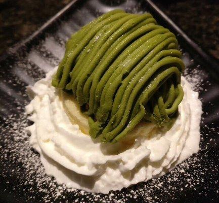 Nito Matcha Green Tea with Whipped Cream