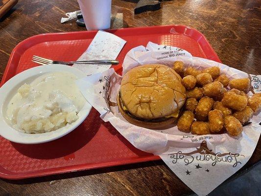 Cheeseburger lunch Special plus mashed potatoes