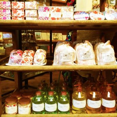 Many personal care products, perfect for giving gifts, like hand cremes, soaps, bath oils, perfumes, and more!