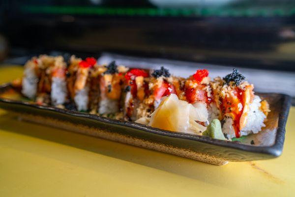 Volcano roll sushi