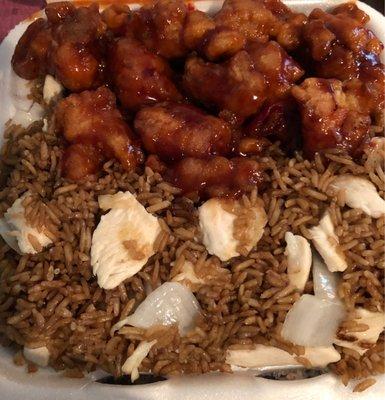 L4. General Gau's Chicken Lunch Special with chicken fried rice.