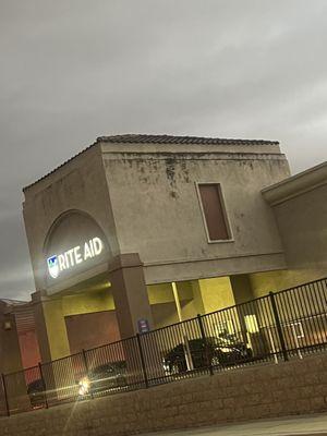 Rite aid building with mold by pharmacy pick up