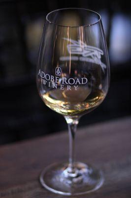 Adobe Road Winery: Petaluma Wine Tasting Room