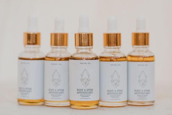 All Radiant Aging Programs come with a 3 month's supply of our Root & Stem organic facial oil & organic hyaluronic serum