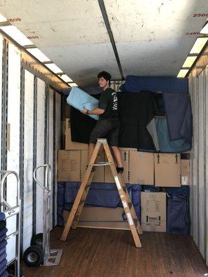 Professional movers and loaders